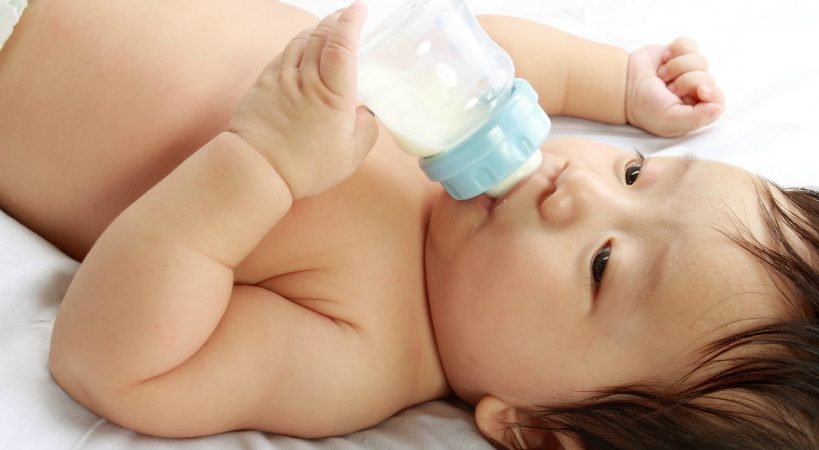 ウォーターサーバーの水で赤ちゃんにミルクがおすすめできない理由！