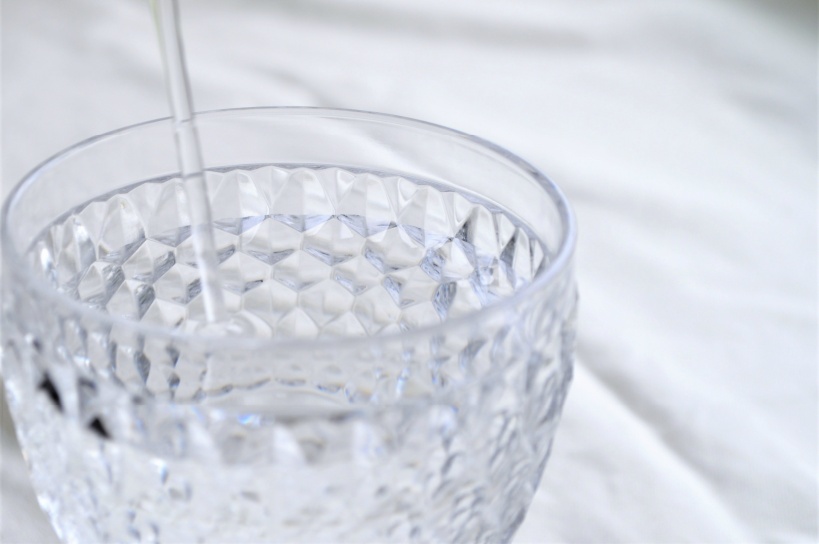 自宅で高濃度の水素水の摂取方法